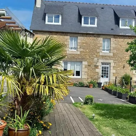 Le Relais De Launay 2* Ploubazlanec