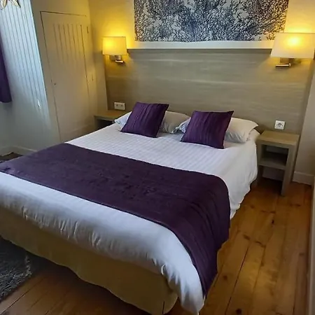 Le Relais De Launay 2*