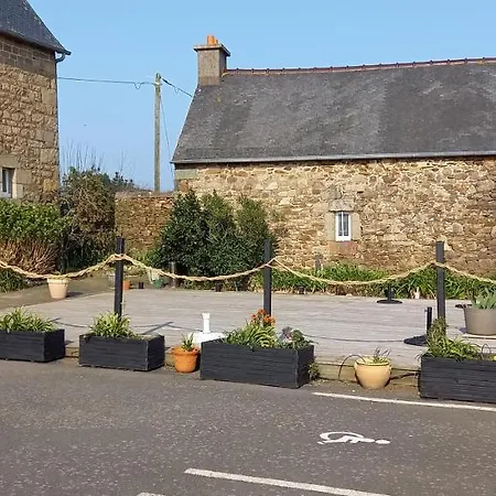 Le Relais De Launay Otel
