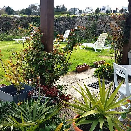Le Relais De Launay Otel 2*