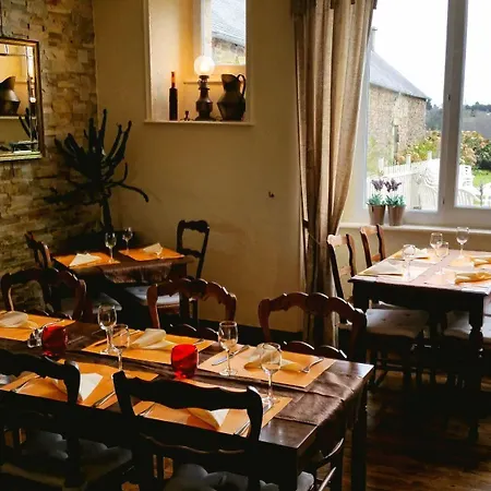 Otel Le Relais De Launay 2*